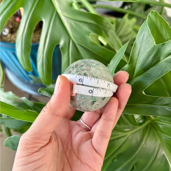 Green Kyanite sphere - Picture 6 of 6